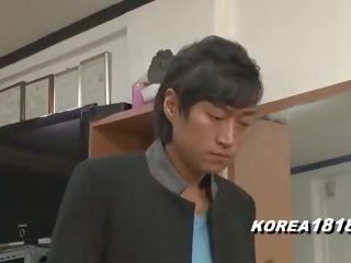 Привлекателен корейски милф прелъстена, безплатно корея 1818 ххх видео 72
